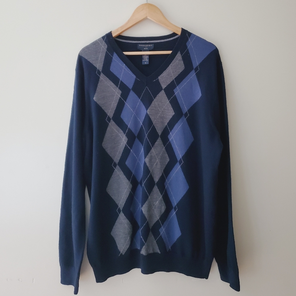 Banana Republic Men's Merino Wool Argyle Sweater